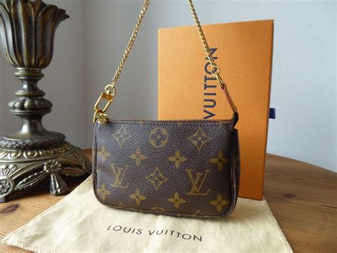 louis vuitton starfish bag|Louis Vuitton mini pochette.